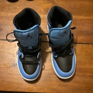 Air Jordan 1 Mid $88 

University Blue/ White/Black Size 6.5Y